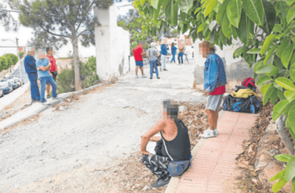 Imagen del desahucio (Foto Canarias7 / Borja Suárez)